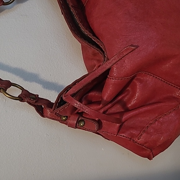 Lucky Brand XL Red Italian Leather Hobo Bohemian Shoulder Bag Purse Hippie - Picture 3 of 16